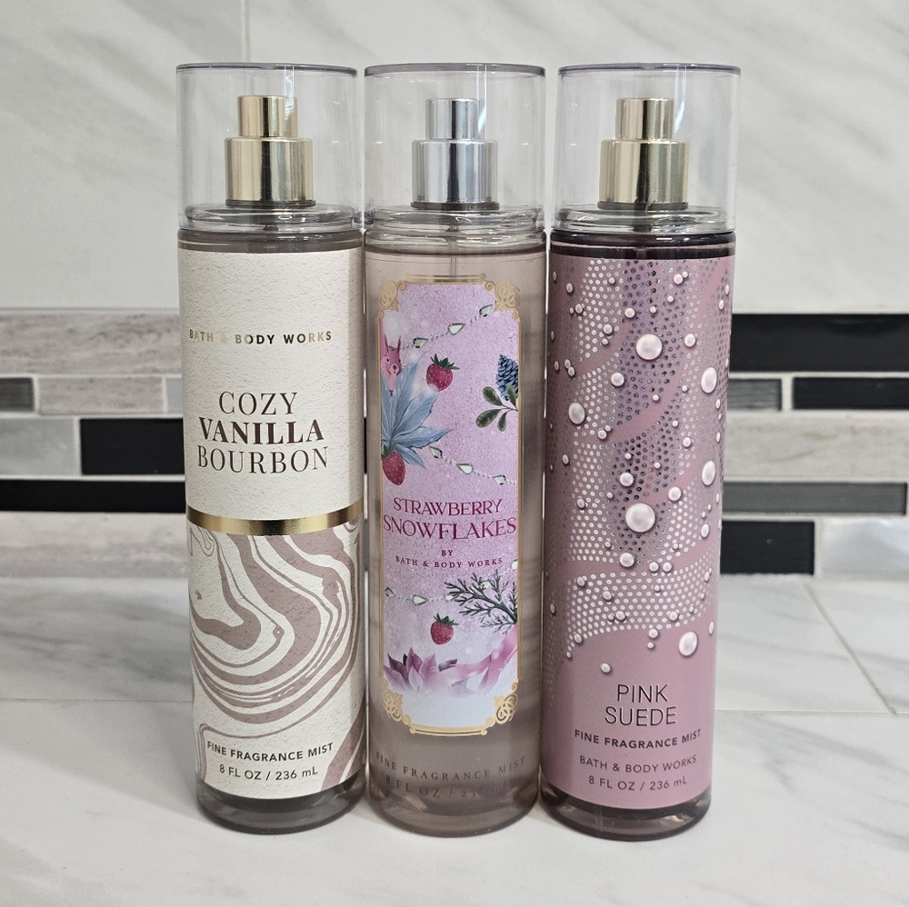 Bath & body works cozy vanilla bourbon, pink suede, strawberry snowflakes bundle